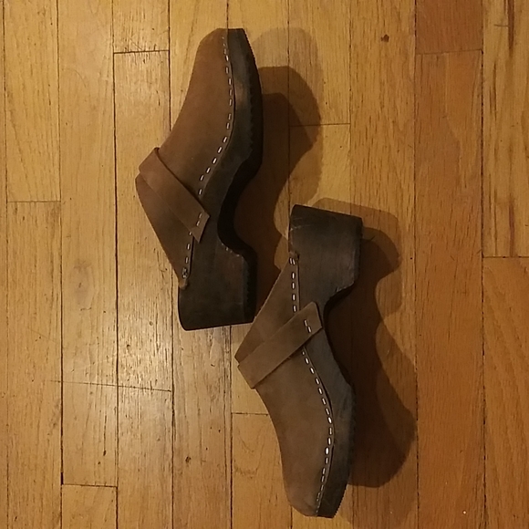 Swedish Clogs - Picture 4 of 6